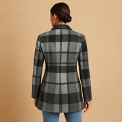 Blazer elegante con vestibilità aderente per donna | Danique 2