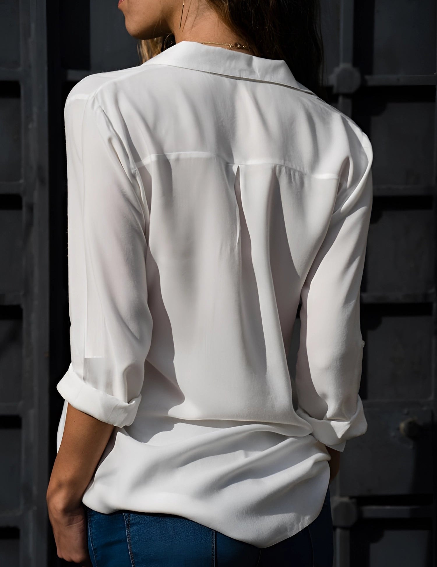 Blusa Elegante Donna con Scollo a V e Linea Morbida per Look Raffinato 3