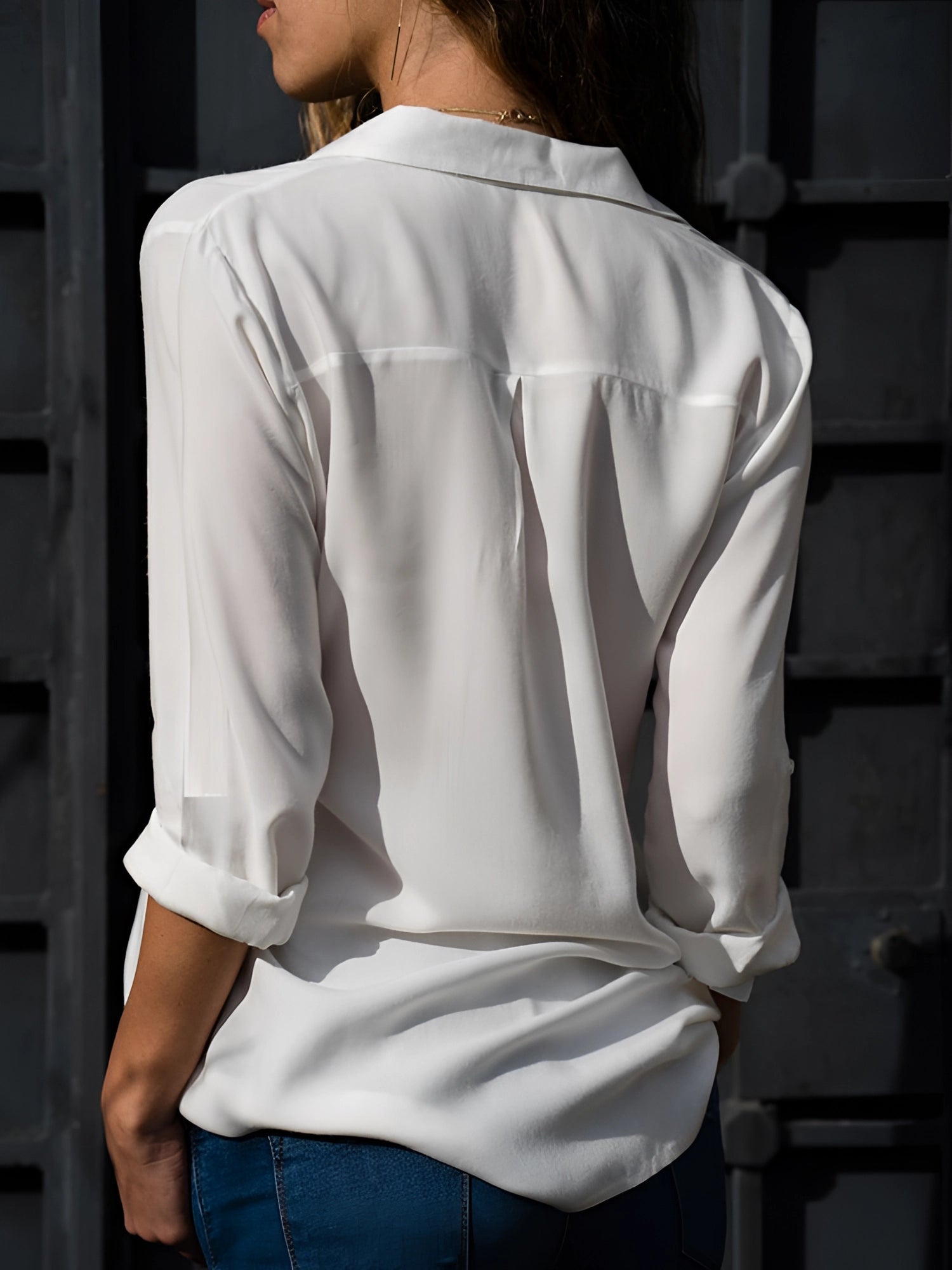 Blusa Elegante Donna con Scollo a V e Linea Morbida per Look Raffinato 3