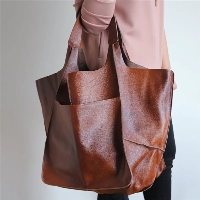 Borsa tote spaziosa da donna, design elegante, genuino 0