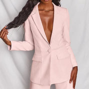 Completo da donna elegante con blazer e pantaloni per occasioni formali 6