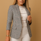 Elegante blazer da donna con stampa accattivante e collo a scialle | Nienke 0