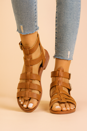 Elżbieta | Sandali gladiatore con cinturini e fibbie 1