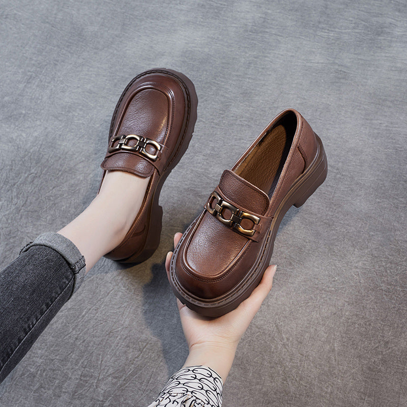 Mocassini da donna con catena in similpelle comoda 0