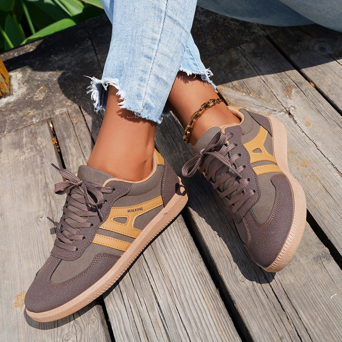 Sneakers casual da donna con lacci, leggere e traspiranti 7