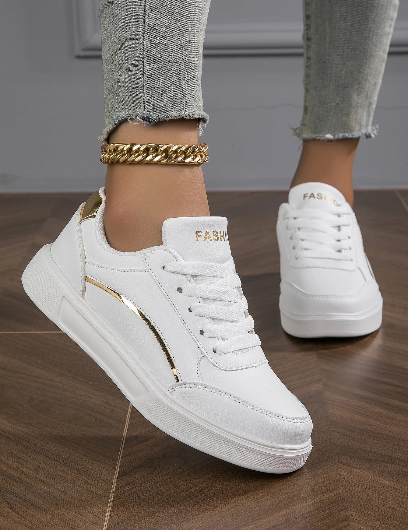 Sneakers comode da donna con plateau casual in similpelle 2