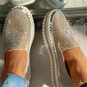 Sneakers slip-on da donna con decorazioni in strass in pelle PU 2