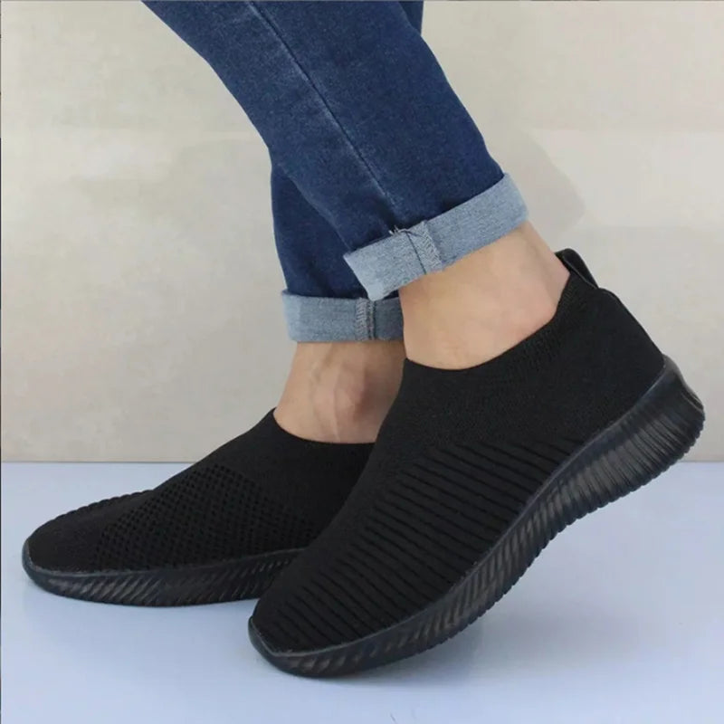 Sneakers slip-on da donna in maglia di gomma traspirante per un comfort che dura tutto il giorno 2