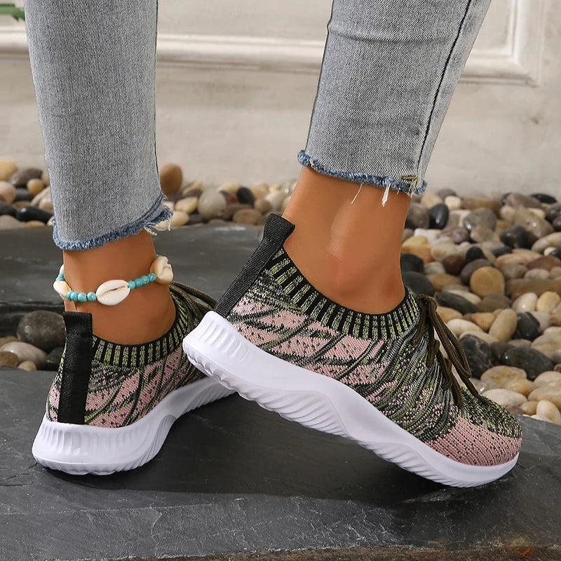 Sneakers slip-on da donna in tessuto lavorato a maglia leggero e traspirante 5